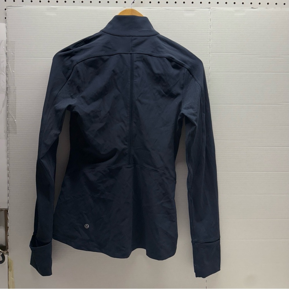 Lululemon Sleek Essentials Zip Up Jacket - image 5